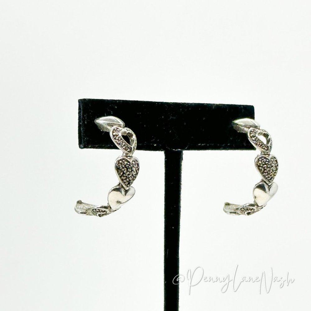 Vintage Silver Plated Multi-Heart C Hoop Earrings - Picture 2 of 8
